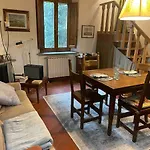 With Pool And Park Near Florence * Montespertoli